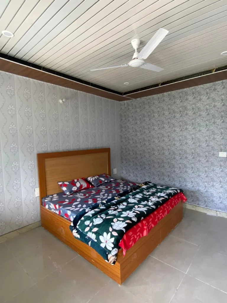 Accomodation near Triyuginaryan Temple